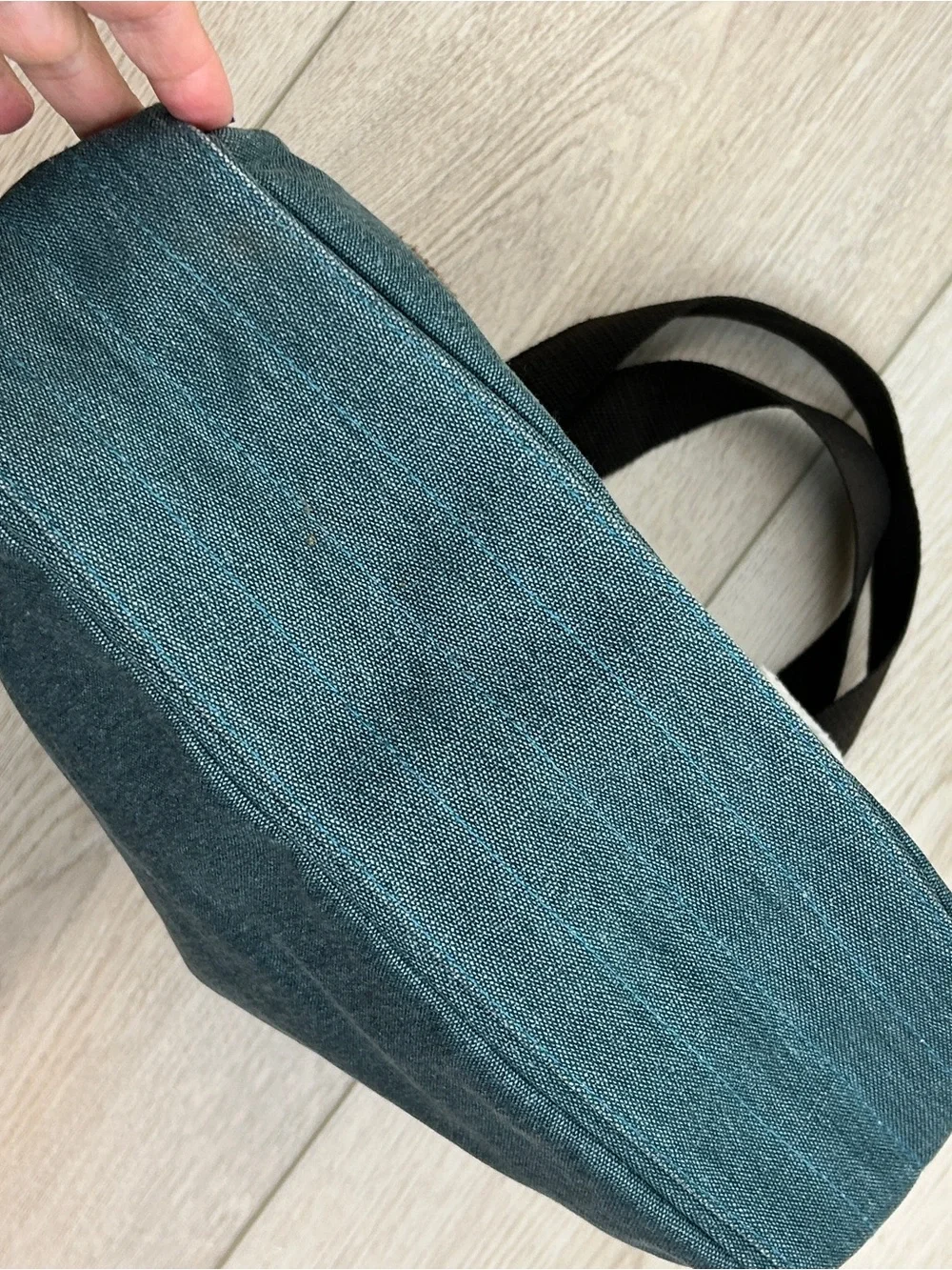 Kaukko 2 Cat Shoulder Tote - Green Washed Canvas